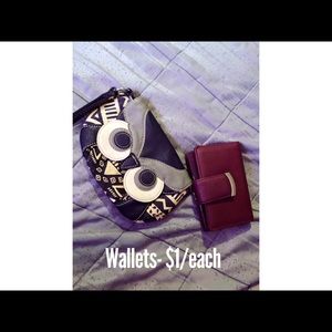 Wallets/wristlet